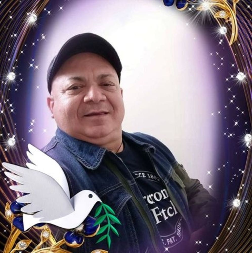 Meet your Posher, Luis garcía